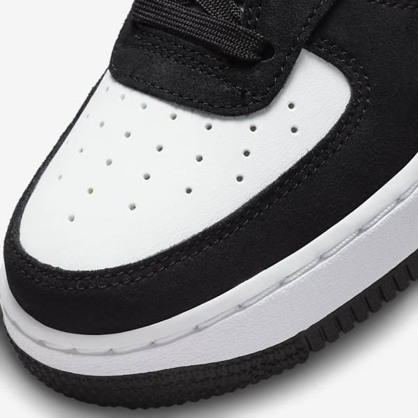 Kids' Nike Air Force 1 LV8 Older Trainers Black / White / Dark | NK490HWG