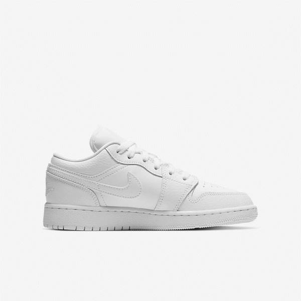 Kids' Nike Air Jordan 1 Low Older Trainers White | NK176DHY