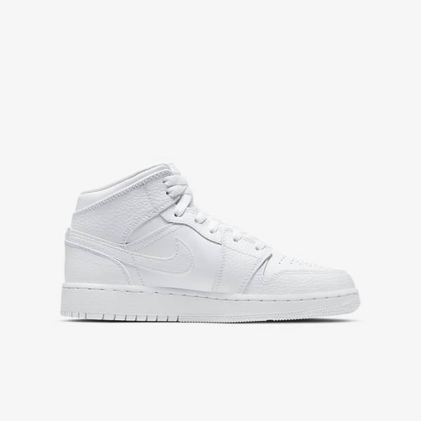 Kids' Nike Air Jordan 1 Mid Older Trainers White | NK590GMT