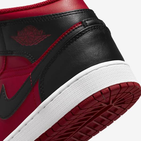 Kids' Nike Air Jordan 1 Mid Older Trainers Red / White / Black | NK817VRC