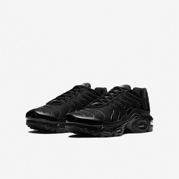 Kids' Nike Air Max Plus Older Trainers Black | NK893GFY