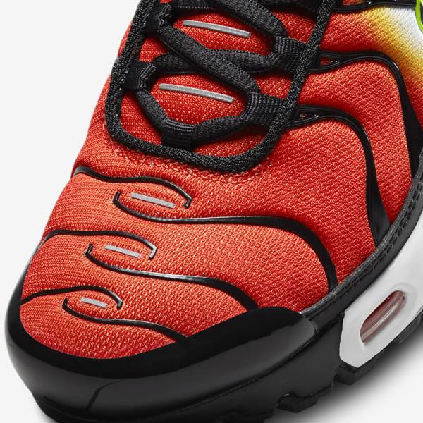 Kids' Nike Air Max Plus Older Trainers Orange / Gold / Black | NK956JCO