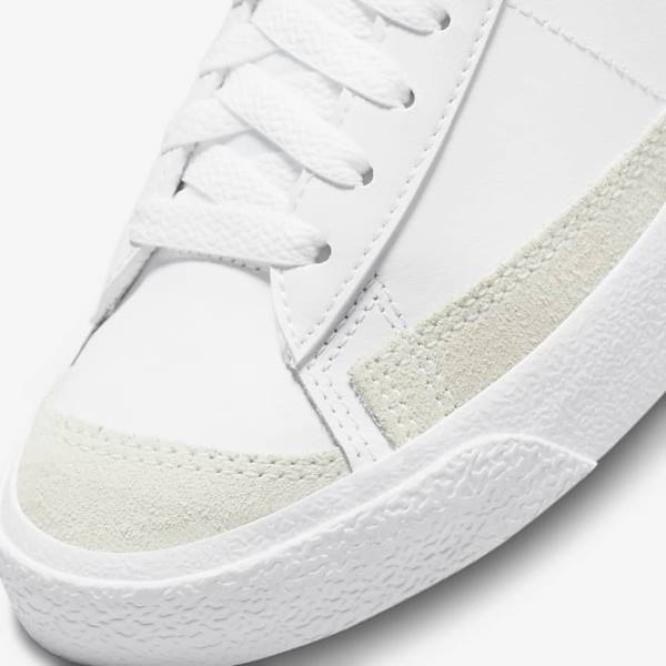 Kids' Nike Blazer Mid 77 Older Basketball Shoes White / Black / White | NK840KLW