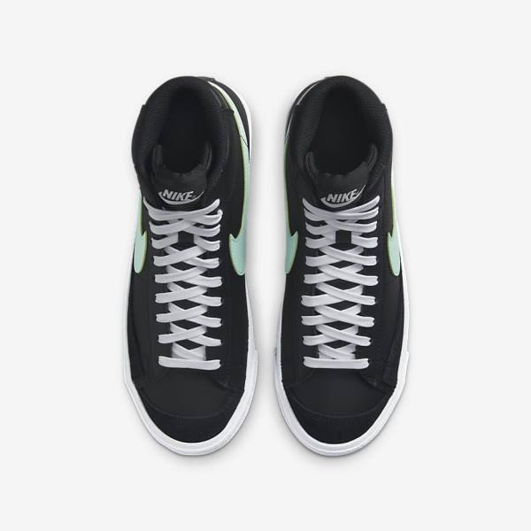 Kids' Nike Blazer Mid 77 Older Trainers Black / White / Mint | NK150TLN