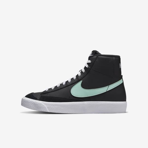 Kids\' Nike Blazer Mid 77 Older Trainers Black / White / Mint | NK150TLN