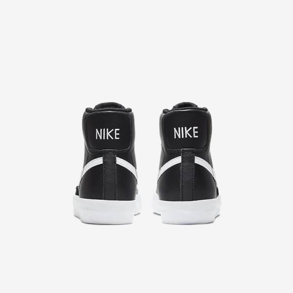 Kids' Nike Blazer Mid 77 Older Trainers Black / White / Orange | NK260APC