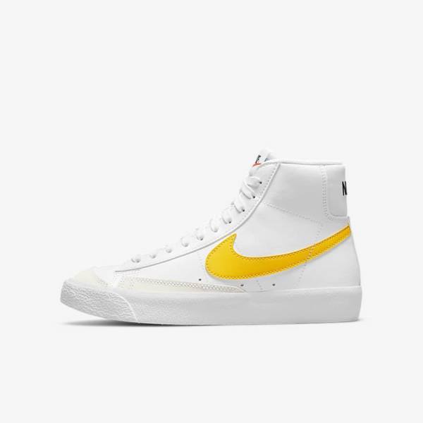 Kids\' Nike Blazer Mid 77 Older Trainers White | NK278XHP