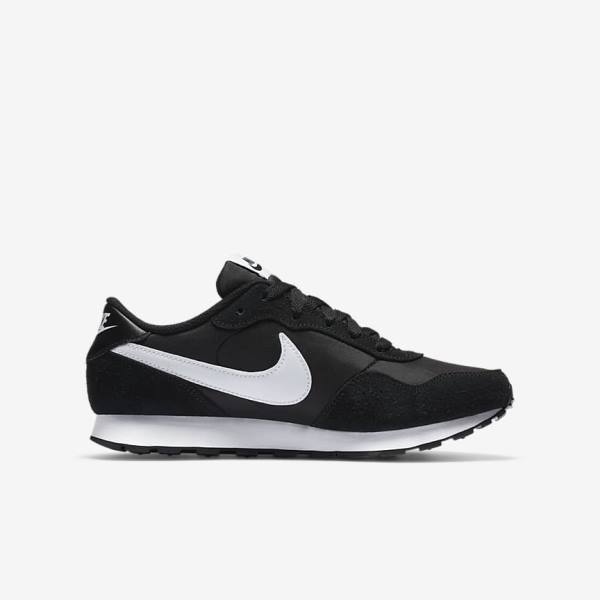 Kids' Nike MD Valiant Older Trainers Black / White | NK468CAM