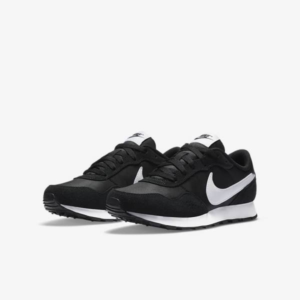 Kids' Nike MD Valiant Older Trainers Black / White | NK468CAM