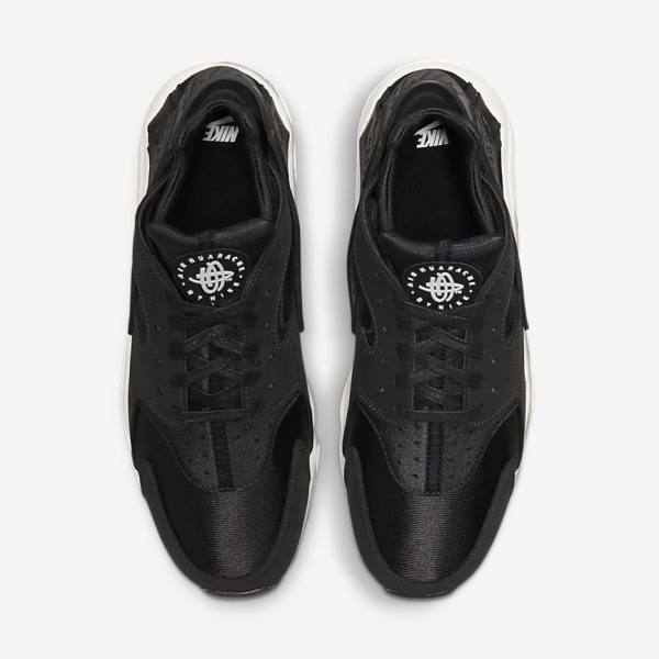 Men's Nike Air Huarache LE Trainers Black / White | NK584UXJ