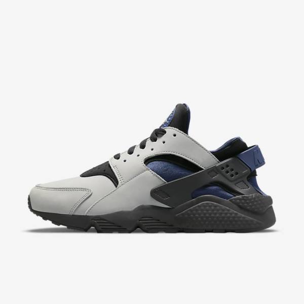 Men\'s Nike Air Huarache LE Trainers Grey / Black / Navy | NK170LXJ