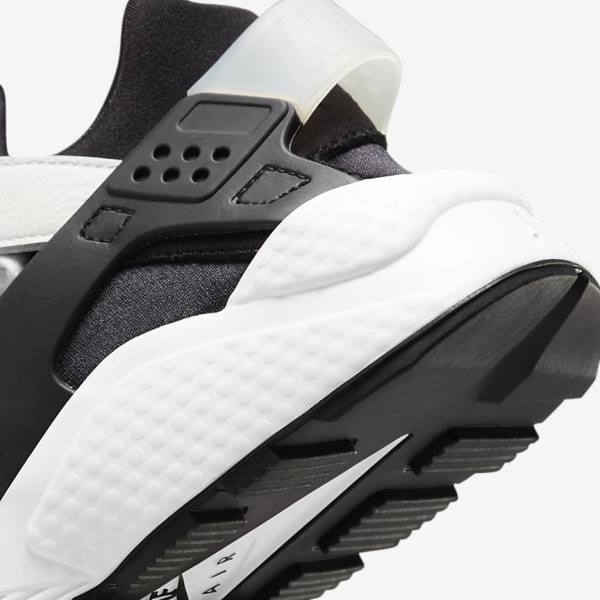 Men's Nike Air Huarache Trainers Black / White | NK062VSO