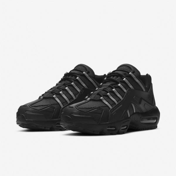 Men's Nike Air Max 95 NDSTRKT Trainers Black | NK165IJR