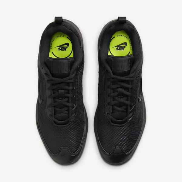 Men's Nike Air Max AP Trainers Black | NK673XPM