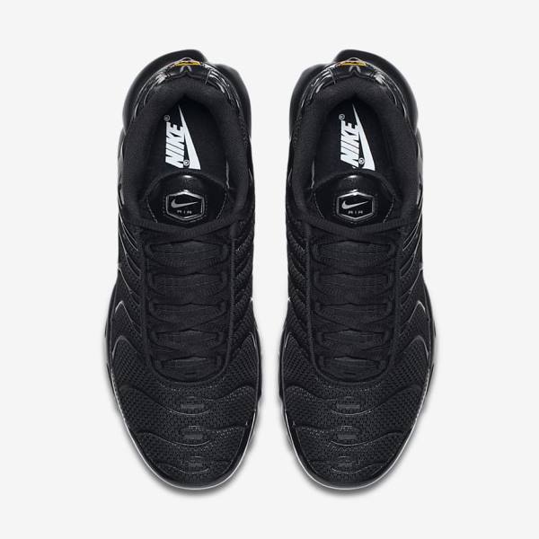 Men's Nike Air Max Plus Trainers Black | NK190CJN