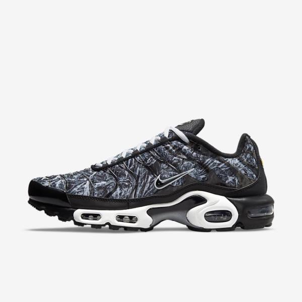 Men\'s Nike Air Max Plus Trainers Black / White / Dark Grey / Black | NK237CQE