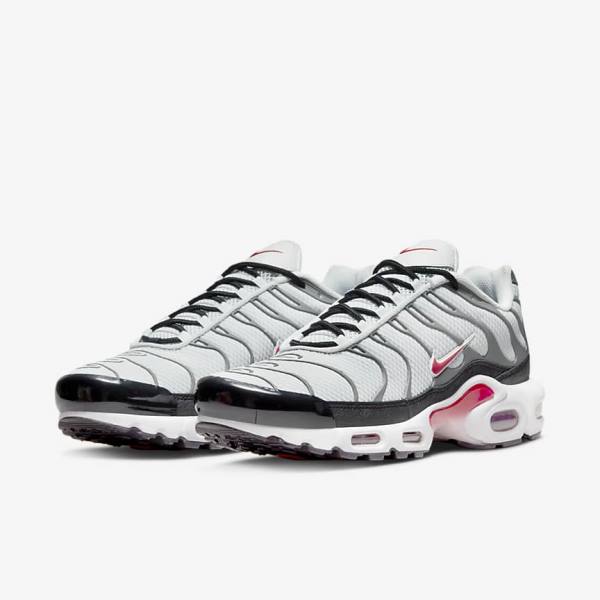 Men's Nike Air Max Plus Trainers Grey / Black / Red | NK697BKO