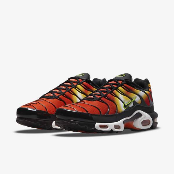 Men's Nike Air Max Plus Trainers Orange / Gold / Black | NK376QHJ