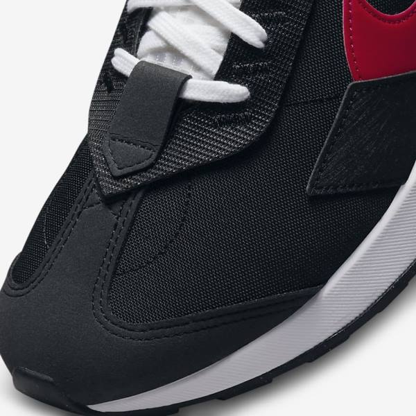 Men's Nike Air Max Pre-Day Trainers Black / White / Red | NK865DCN