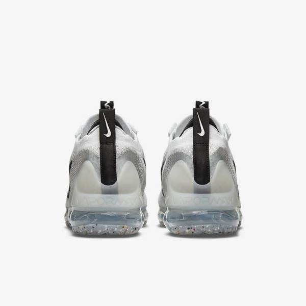 Men's Nike Air VaporMax 2021 FK Trainers White / Black / Metal Silver | NK294PCG