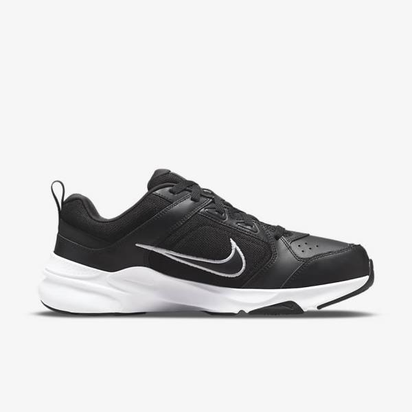 Men's Nike Defy All Day (Extra Wide) Trainers Black / White | NK187RSY