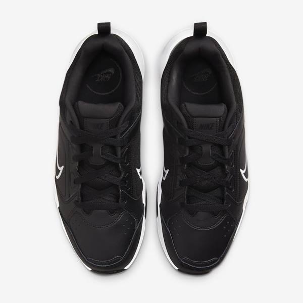 Men's Nike Defy All Day (Extra Wide) Trainers Black / White | NK187RSY