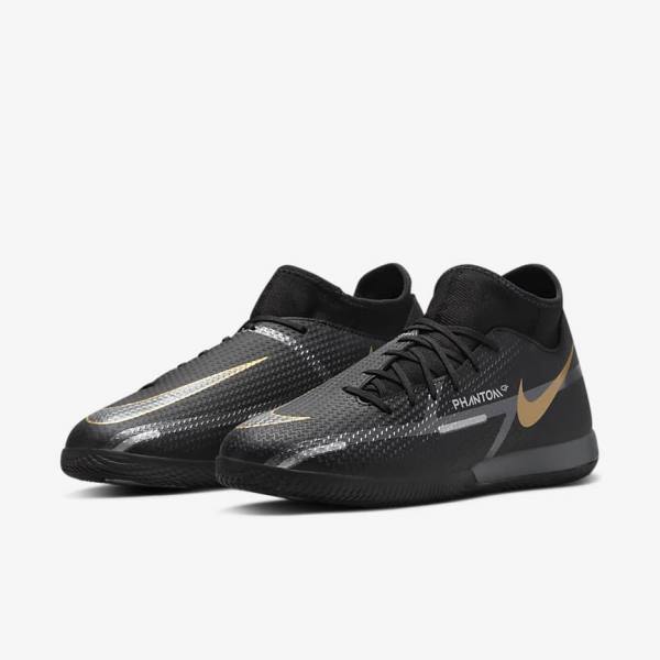 Men's Nike Phantom GT2 Academy Dynamic Fit IC Indoor Court Football Shoes Black / Metal Gold / Dark Grey / Metal Dark Grey | NK275KWN