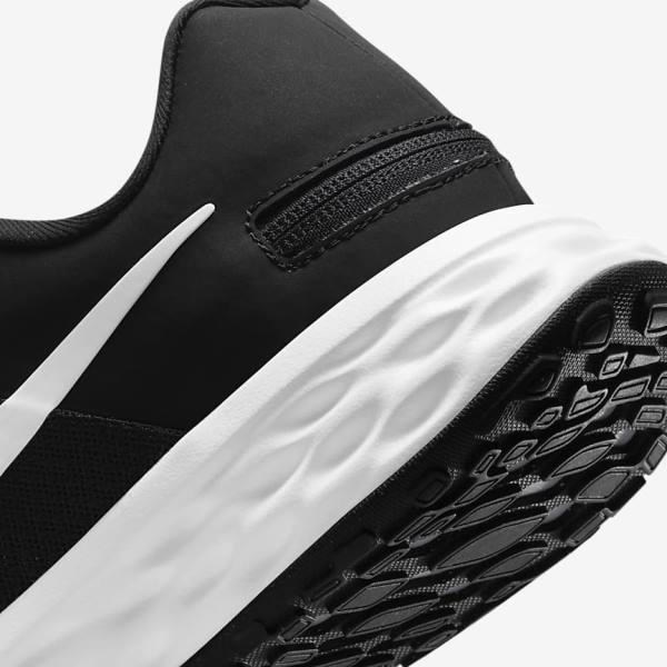 Men's Nike Revolution 6 FlyEase Next Nature Easy-On-And-Off Road (Extra Wide) Running Shoes Black / Grey / White | NK619TUI