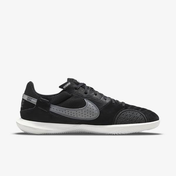 Men's Nike Streetgato Football Shoes Black / White | NK807EUY