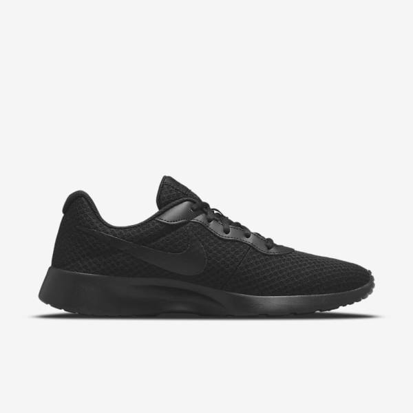 Men's Nike Tanjun Trainers Black | NK215LVS