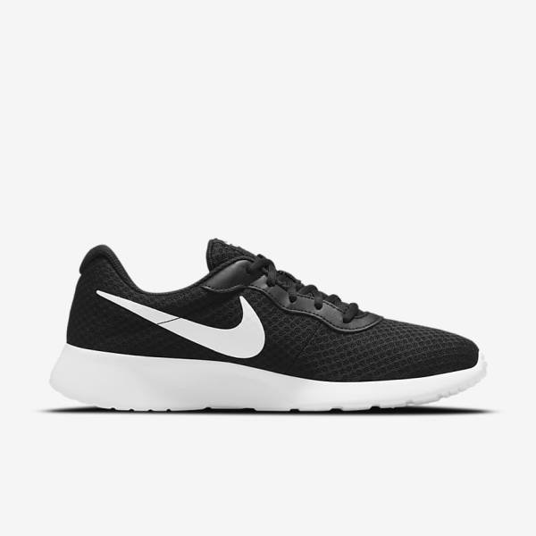 Men's Nike Tanjun Trainers Black / White | NK691VKA