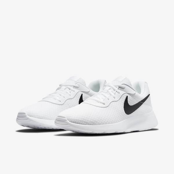 Men's Nike Tanjun Trainers White / Black | NK254XYK