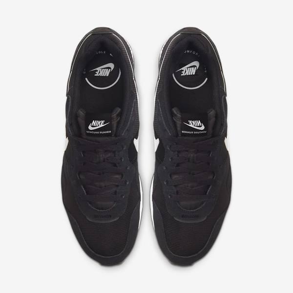 Men's Nike Venture Runner Trainers Black / White | NK452XIP