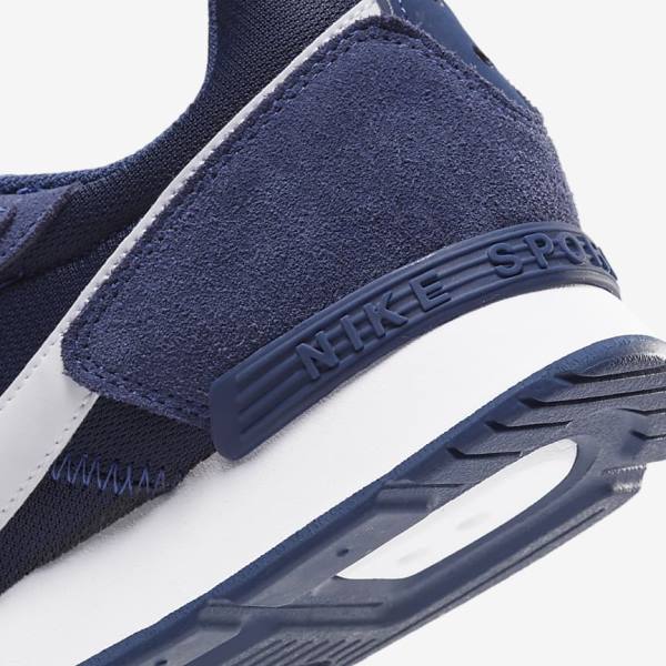 Men's Nike Venture Runner Trainers Navy / Navy / White | NK567HTZ