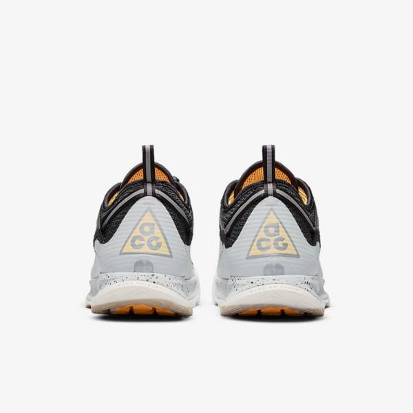 Women's Nike ACG Air Nasu 2 Trainers Grey / Metal Silver | NK125YRO