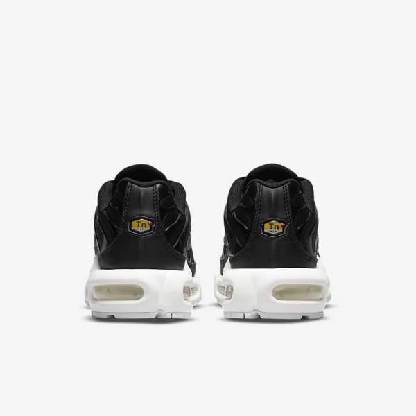 Women's Nike Air Max Plus Trainers Black / White | NK190IMD