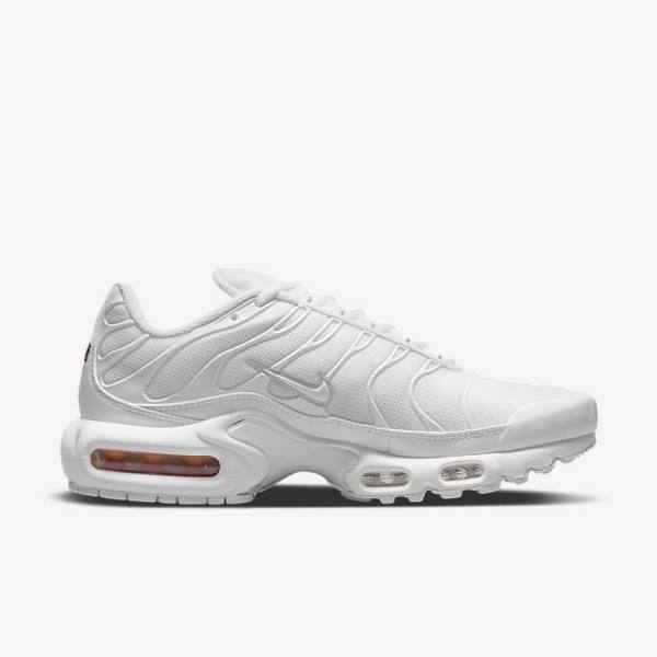 Women's Nike Air Max Plus Trainers White / Platinum / White | NK592PCT