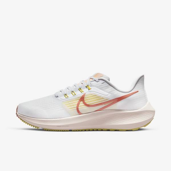 Women\'s Nike Air Zoom Pegasus 39 Road Running Shoes White / Light | NK068WNH