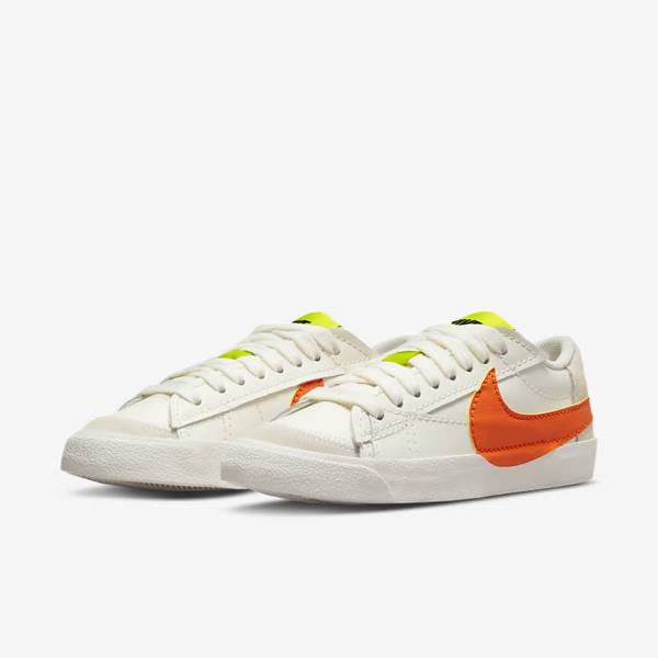 Women's Nike Blazer Low 77 Jumbo Trainers Green / Orange | NK385BCD