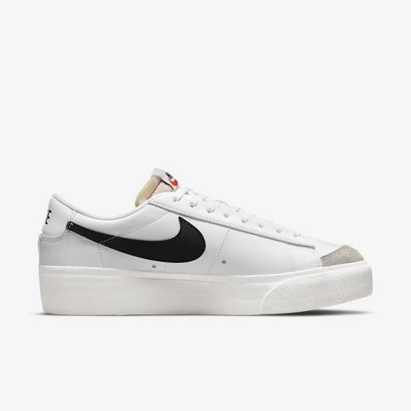 Women's Nike Blazer Low Platform Trainers White | NK892RXE