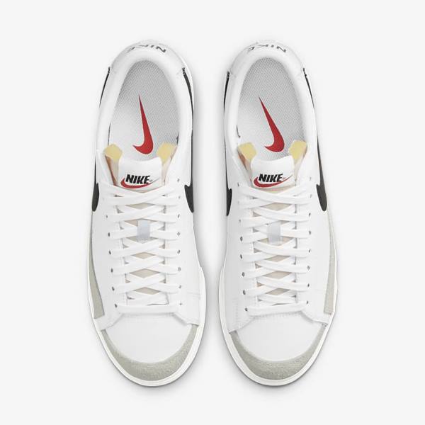 Women's Nike Blazer Low Platform Trainers White | NK892RXE