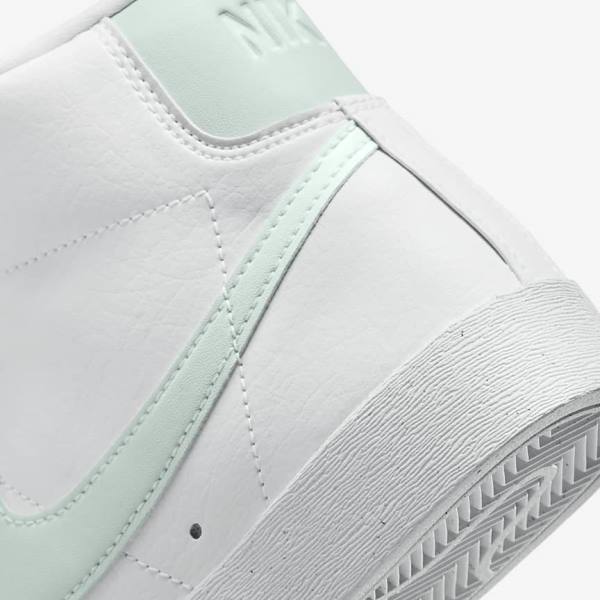 Women's Nike Blazer Mid 77 Next Nature Trainers White / Green | NK360UPN