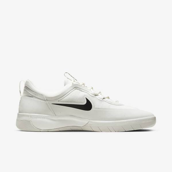 Women's Nike SB Nyjah Free 2 Skate Shoes White / Black | NK697XMG