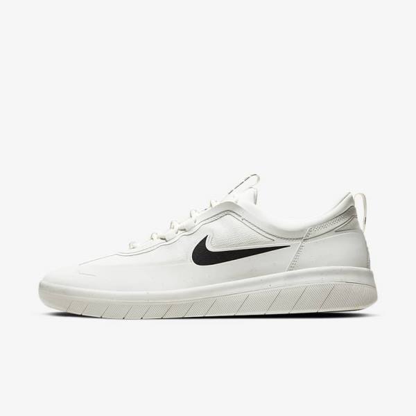 Women\'s Nike SB Nyjah Free 2 Skate Shoes White / Black | NK697XMG