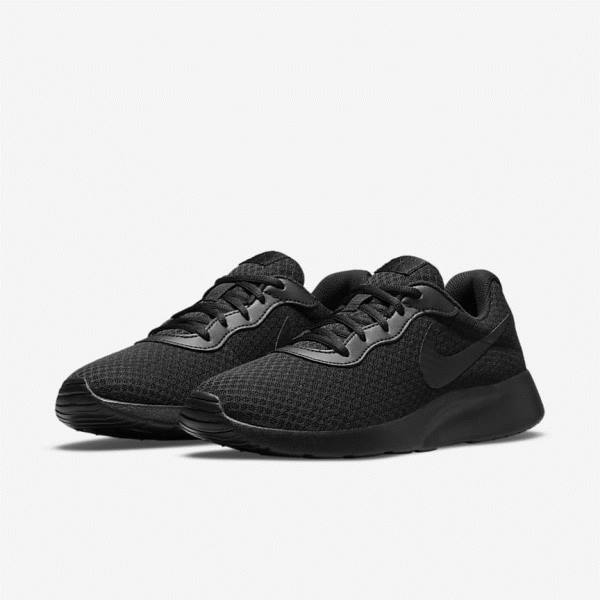 Women's Nike Tanjun Trainers Black | NK527SJX