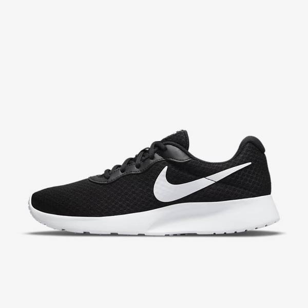 Women\'s Nike Tanjun Trainers Black / White | NK237ZGJ