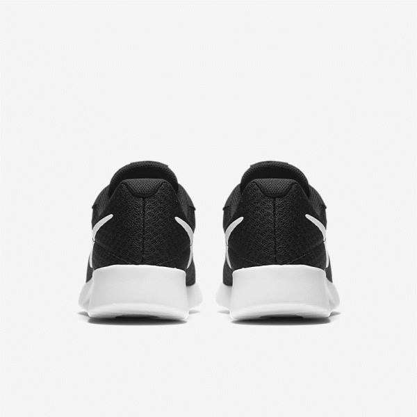 Women's Nike Tanjun Trainers Black / White | NK351BIX