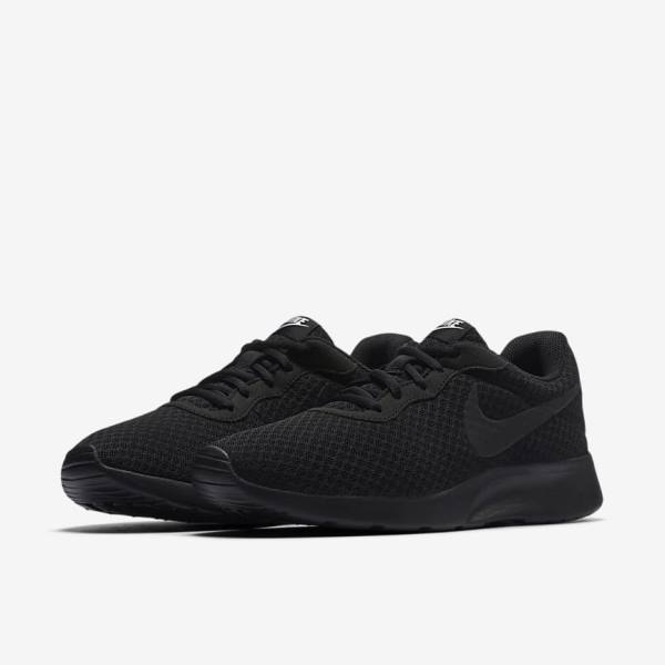 Women's Nike Tanjun Trainers Black / White | NK729JQV