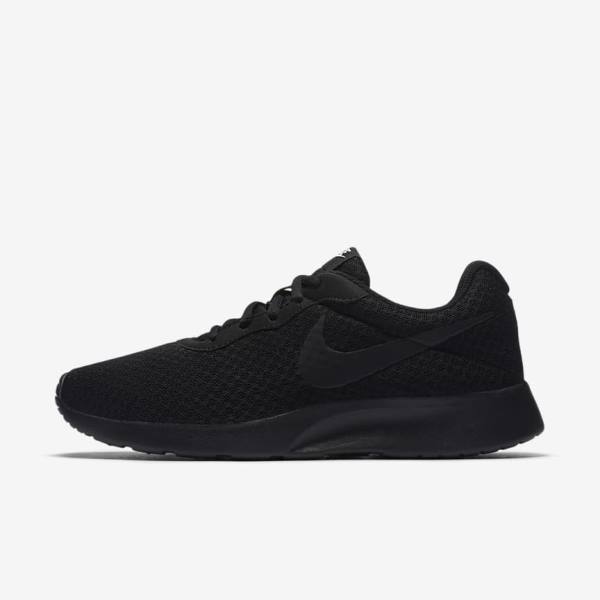 Women\'s Nike Tanjun Trainers Black / White | NK729JQV