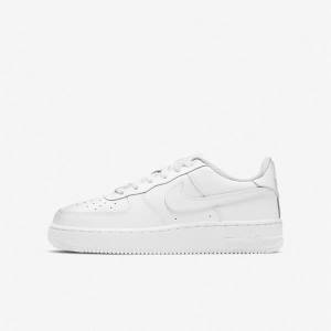 Kids' Nike Air Force 1 LE Older Trainers White | NK073AIZ